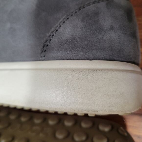 Ecco Soft 7 Woman's Nubuck Zip Bootie Leather Grey Size 37 (8 - 8.5) - Picture 11 of 15
